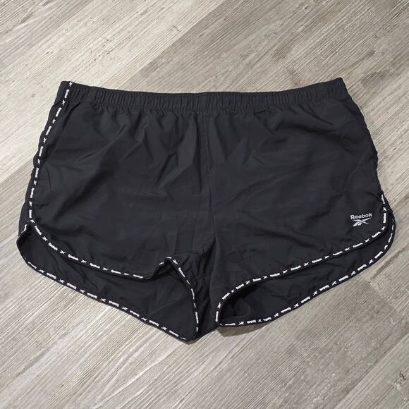 Reebok Relaxed Black Fast Track Athletic Shorts - Picture 8 of 8